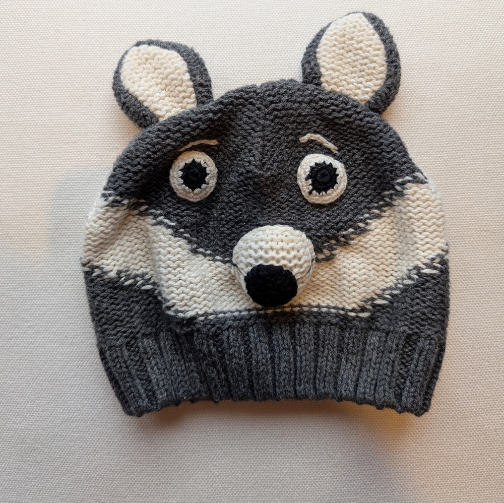 Gap Racoon Knit Baby Hat 0-6 Months
